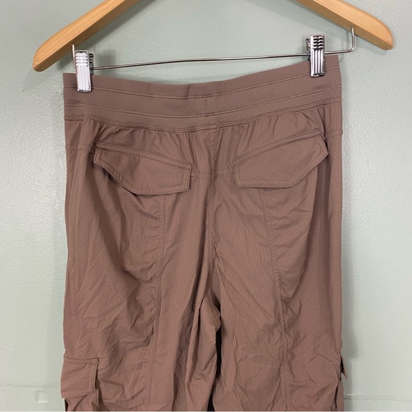 Lululemon Dance Studio Relaxed Fit Mid Rise Cargo Jogger Taupetastic XS - Picture 7 of 8